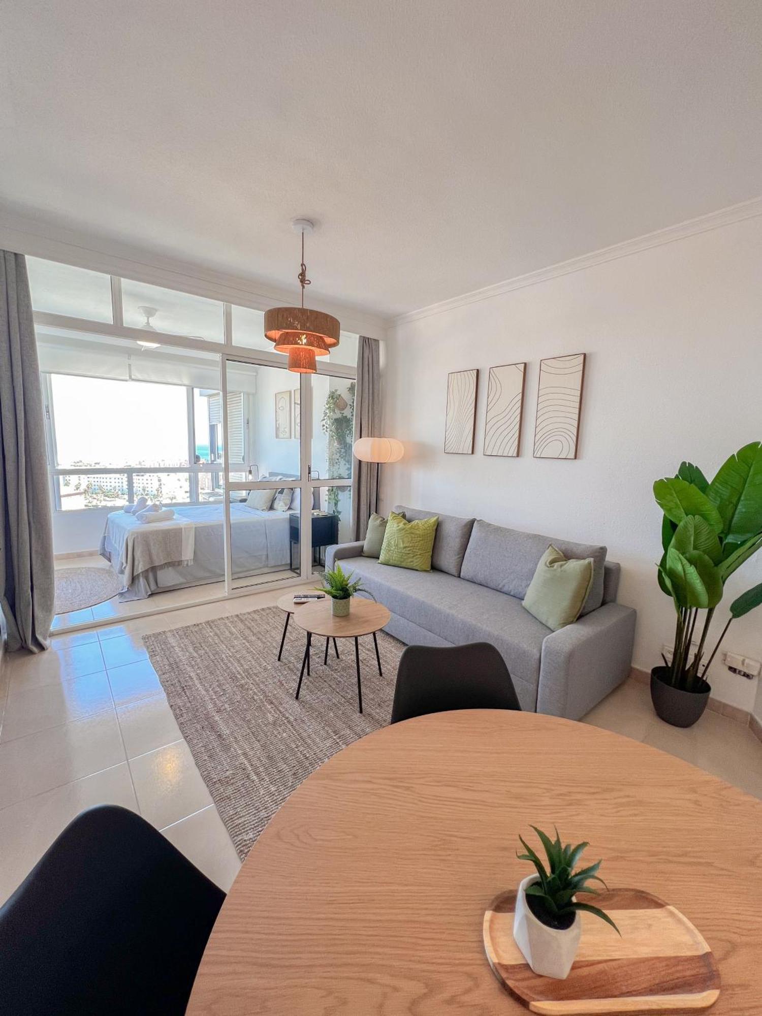 Cozy Flat With Sea Views La Torre Apartment
